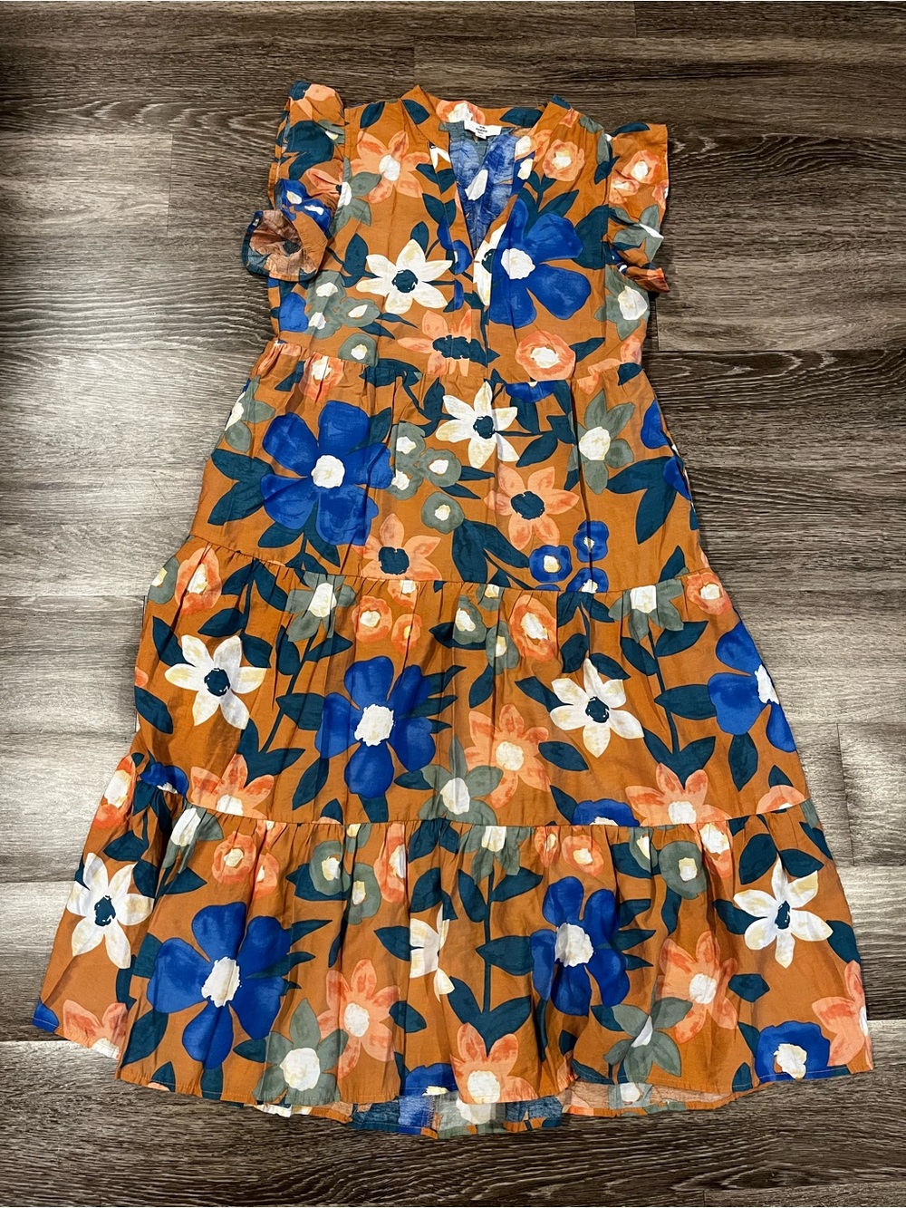 Floral Tiered Flutter Sleeve Midi Dress in Rust and Blue